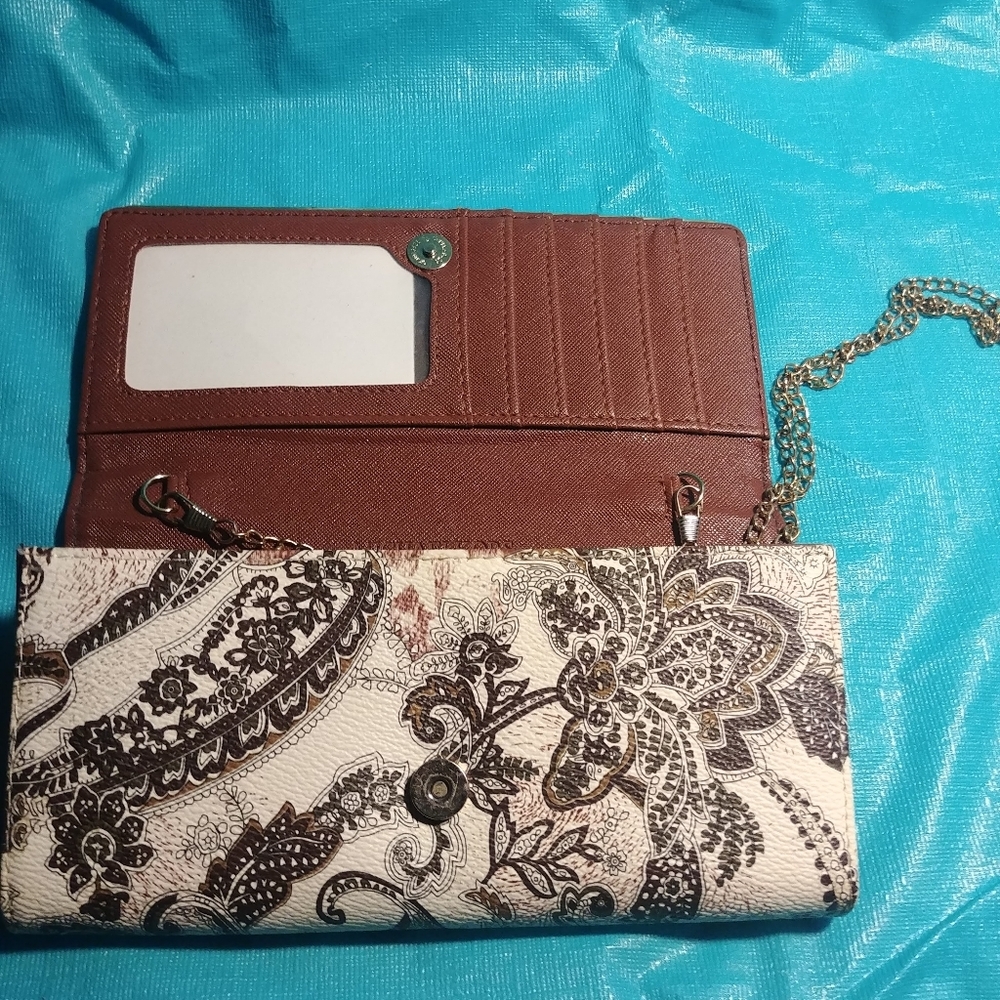 MICHAEL KORS wristlet clutch